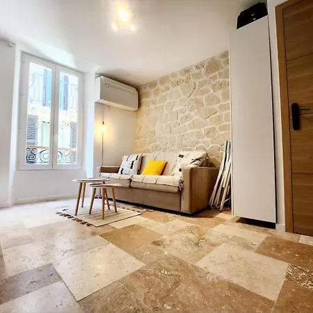 Le Borello Bleu - Joli T2 Dans Le Vieil Apartment Antibes